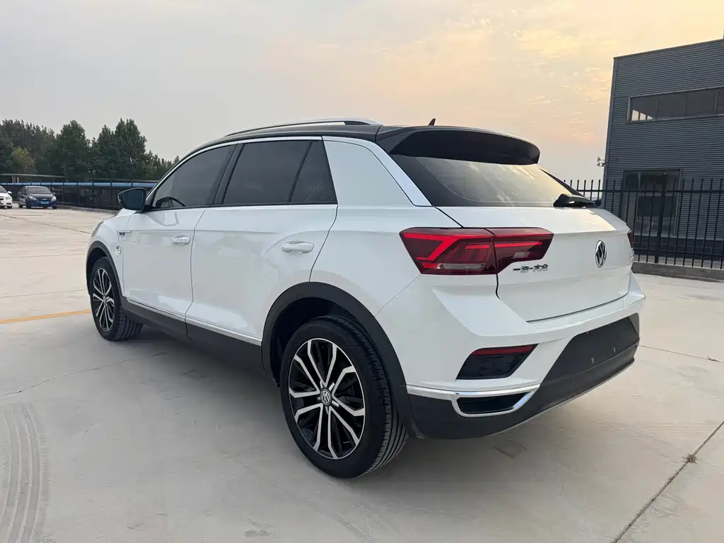 Volkswagen T-Roc — миниатюра 6