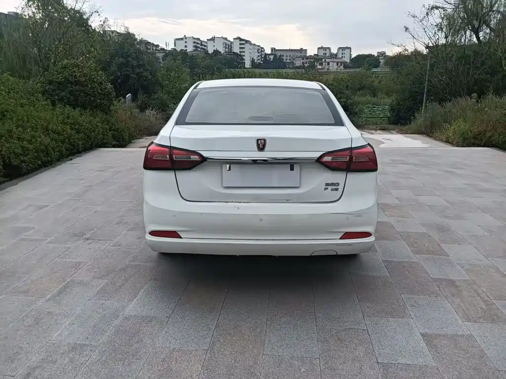 Roewe 360 — миниатюра 4
