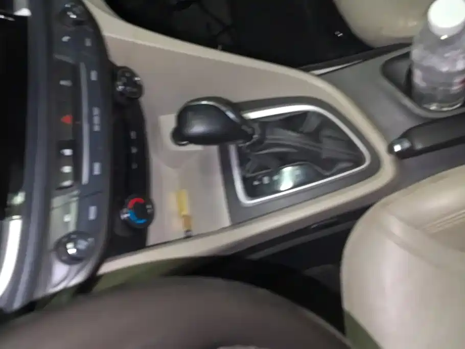 Buick Excelle — миниатюра 16