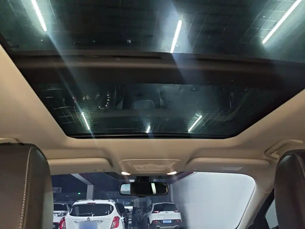 Ford Kuga — миниатюра 18