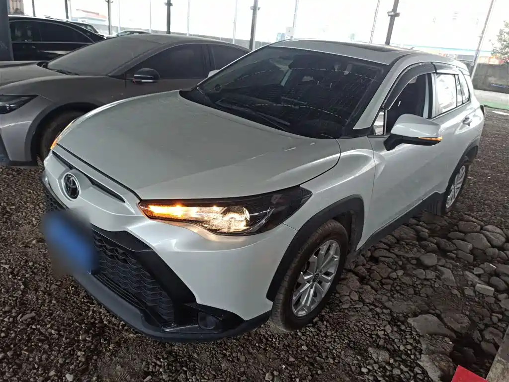 Toyota Frontlander 2022
