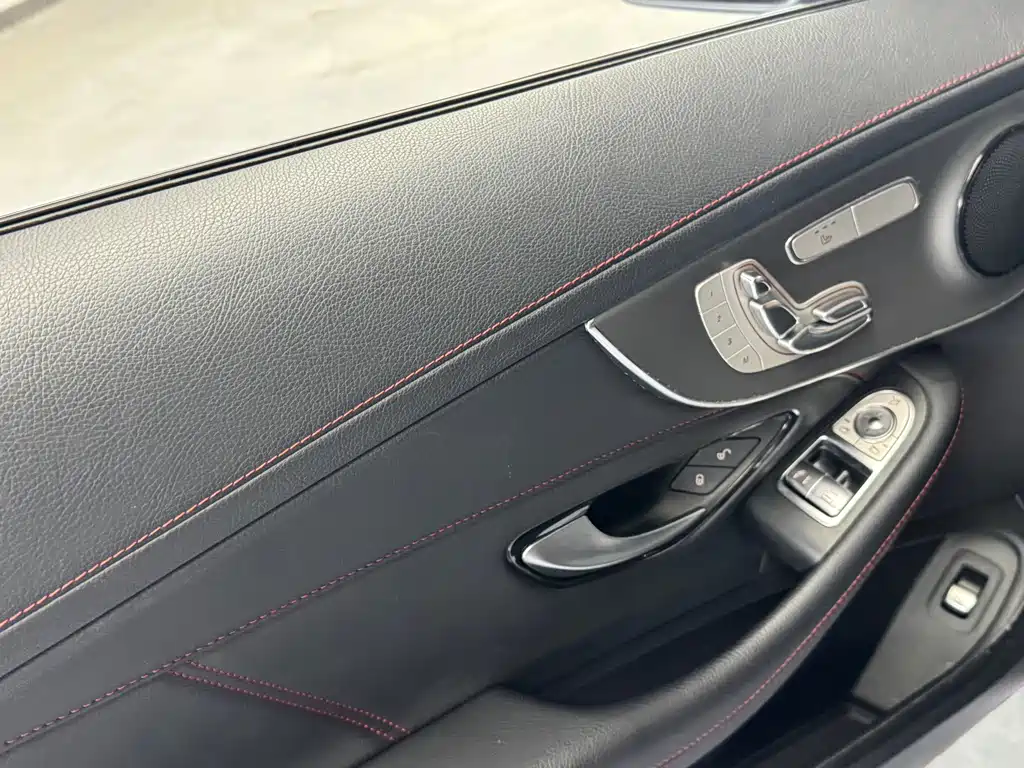 Mercedes-Benz C-Class (Import) — миниатюра 5