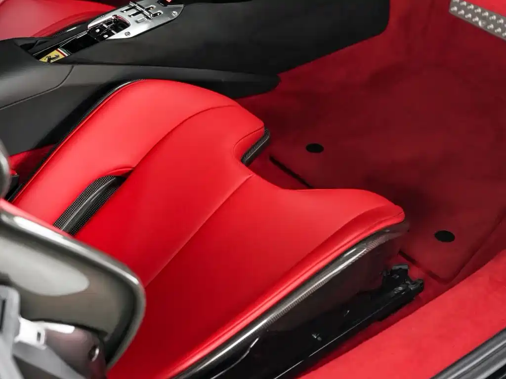 Ferrari SF90 — миниатюра 11