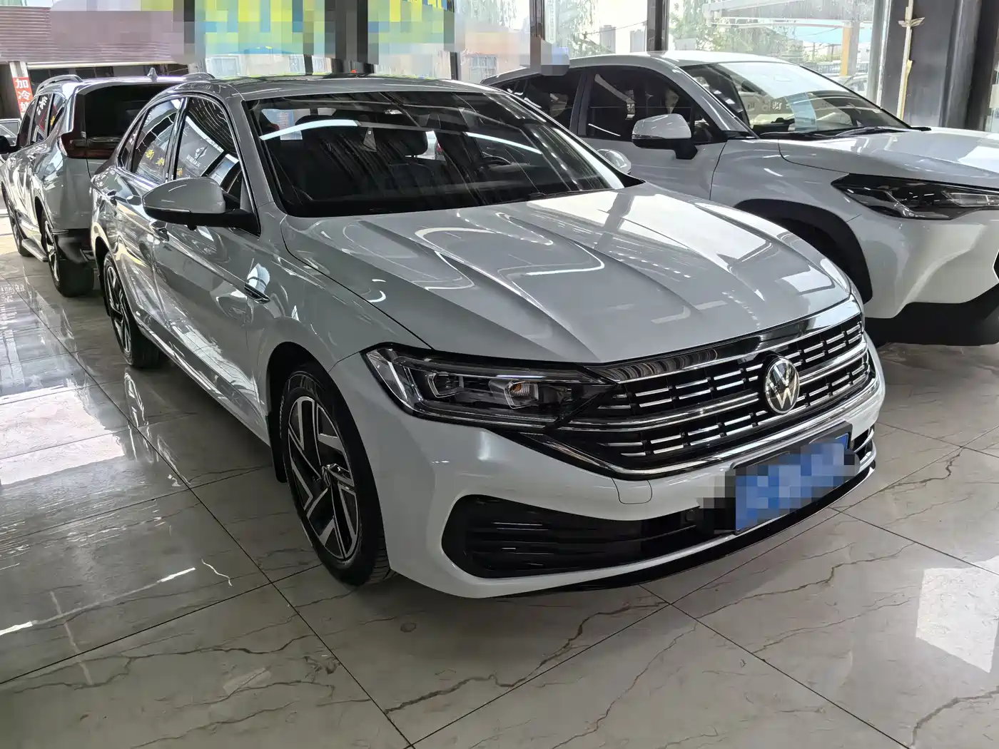 Volkswagen Sagitar