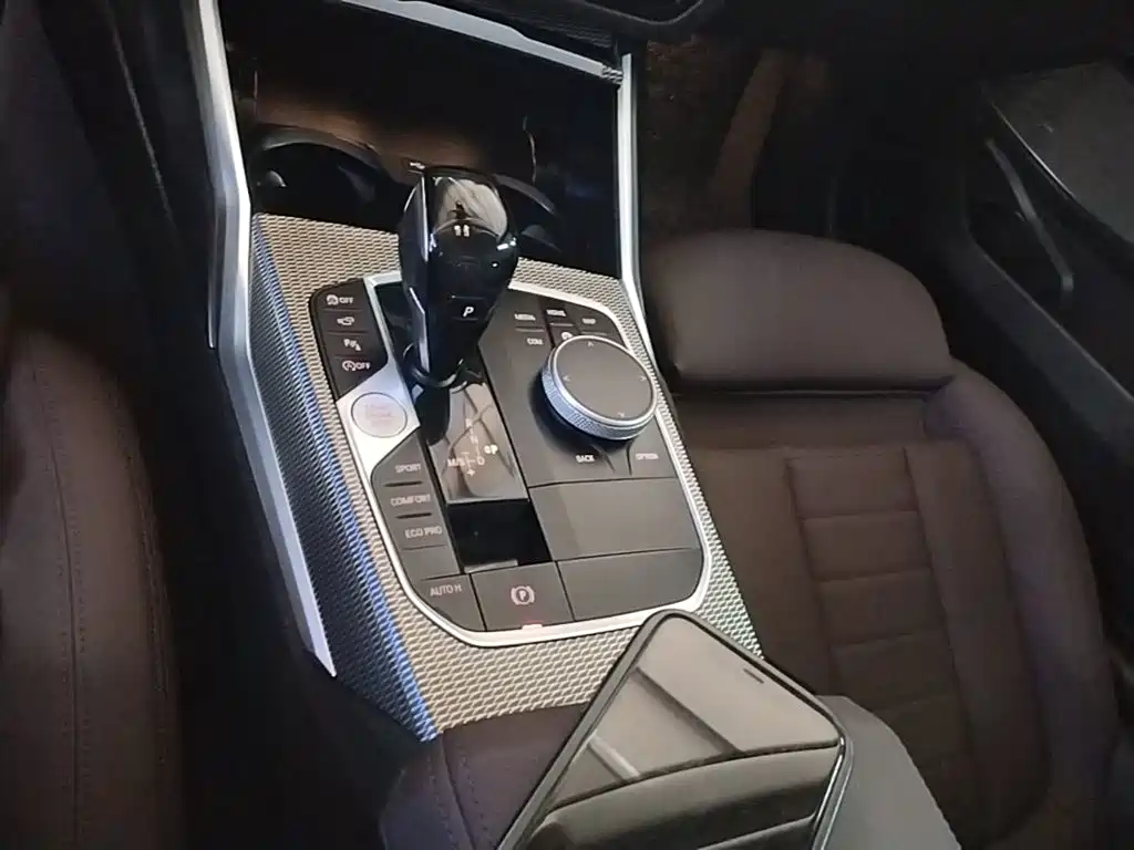 BMW 3 Series — миниатюра 14