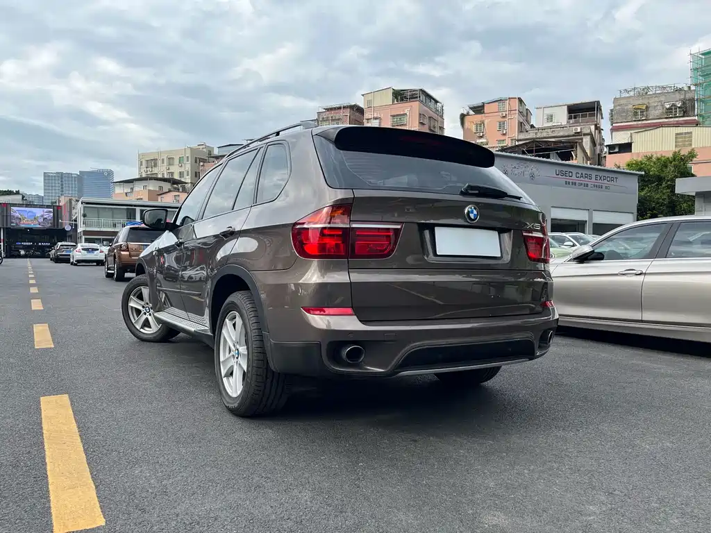 BMW X5 (Import) — миниатюра 4