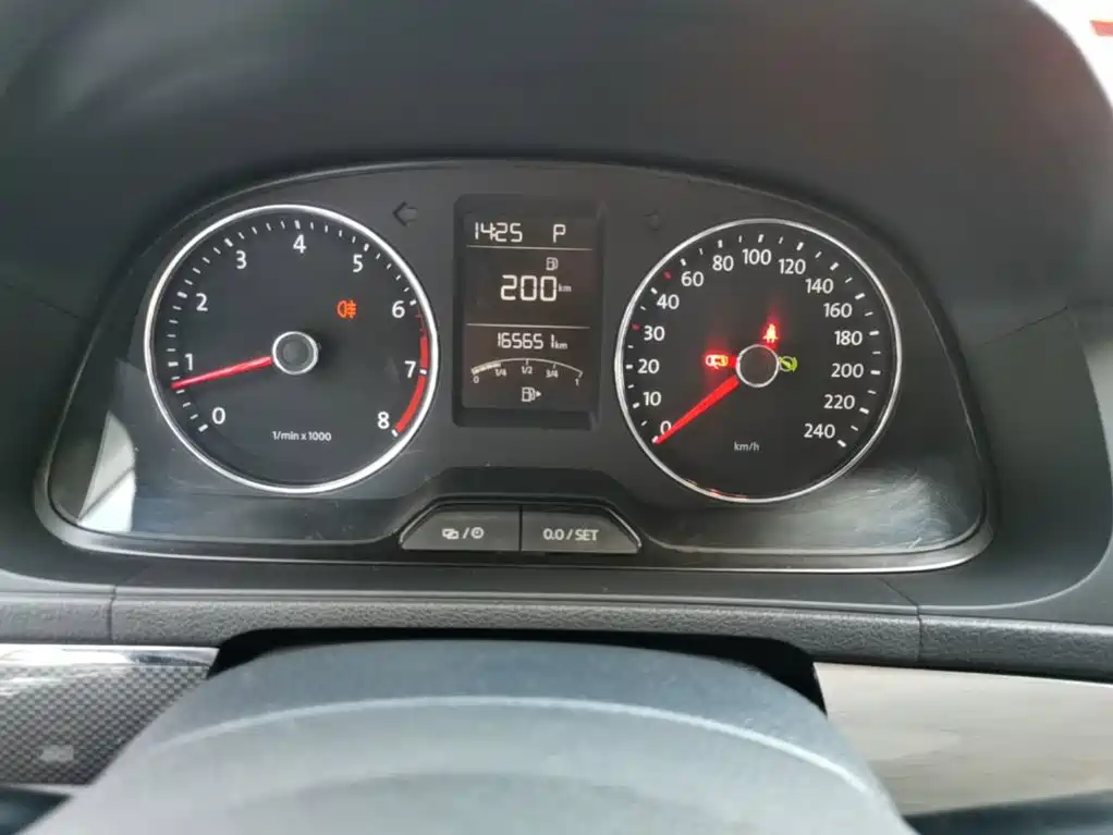 Volkswagen Cross Lavida — миниатюра 12