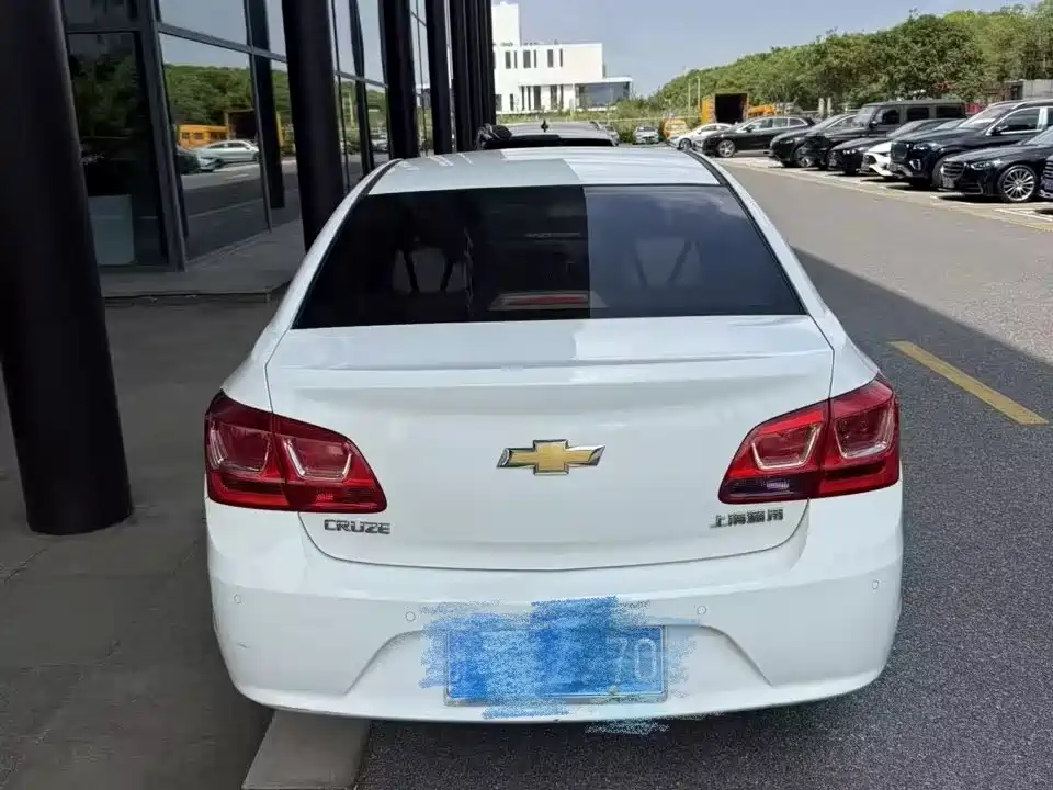 Chevrolet Cruze — миниатюра 4