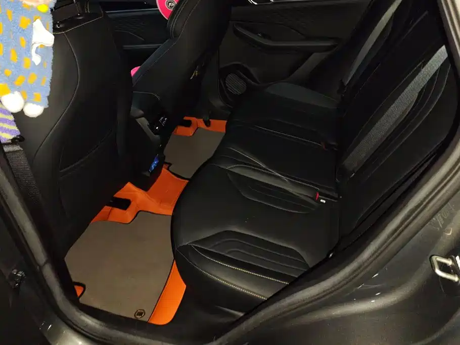 Geely Binyue — миниатюра 11