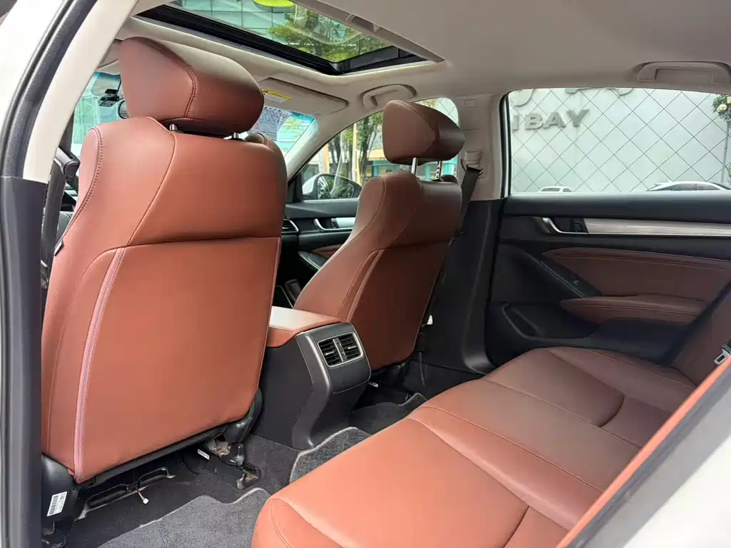 Honda Inspire — миниатюра 14