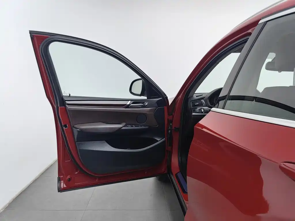 BMW X4 — миниатюра 8
