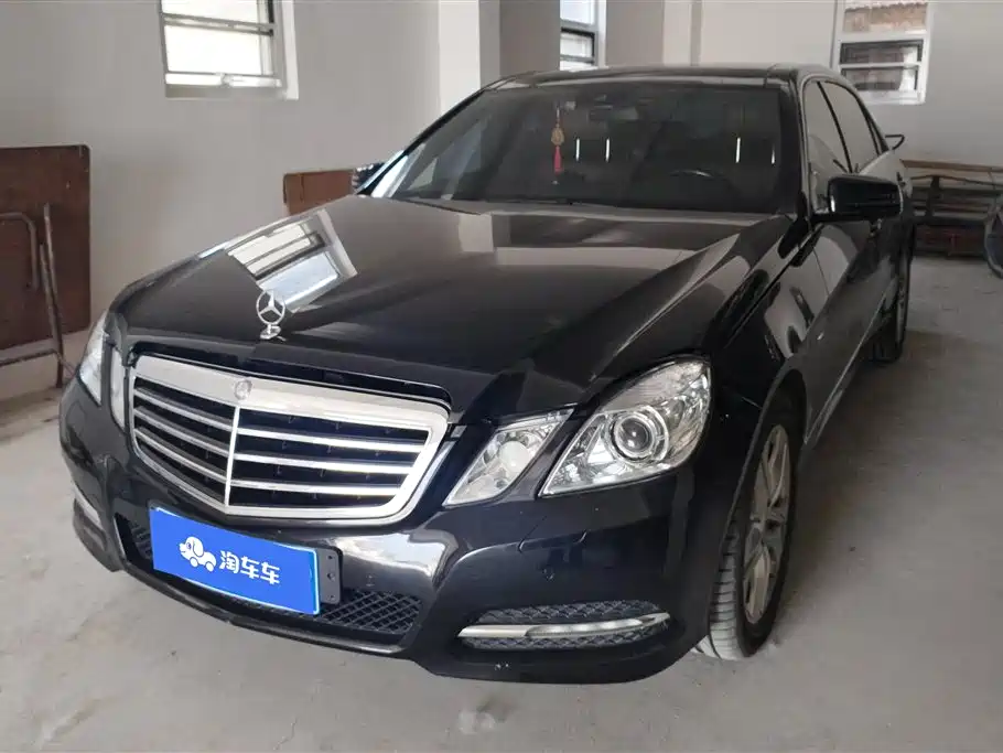 Mercedes-Benz E-Class 2012