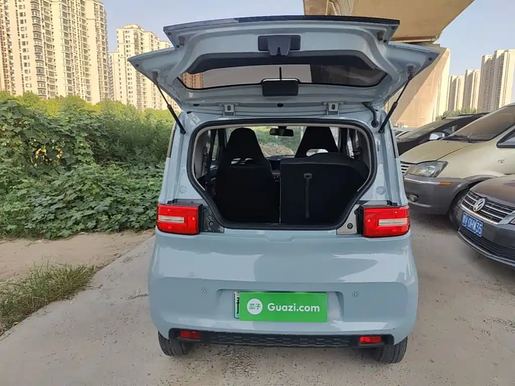 Wuling MINIEV — миниатюра 19