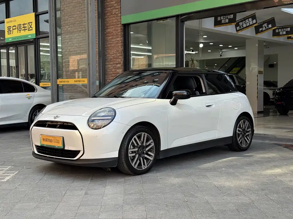 MINI MINI COOPER EV — миниатюра 4