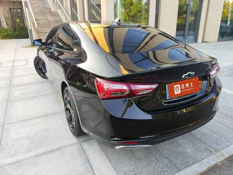 Chevrolet Malibu XL — миниатюра 3