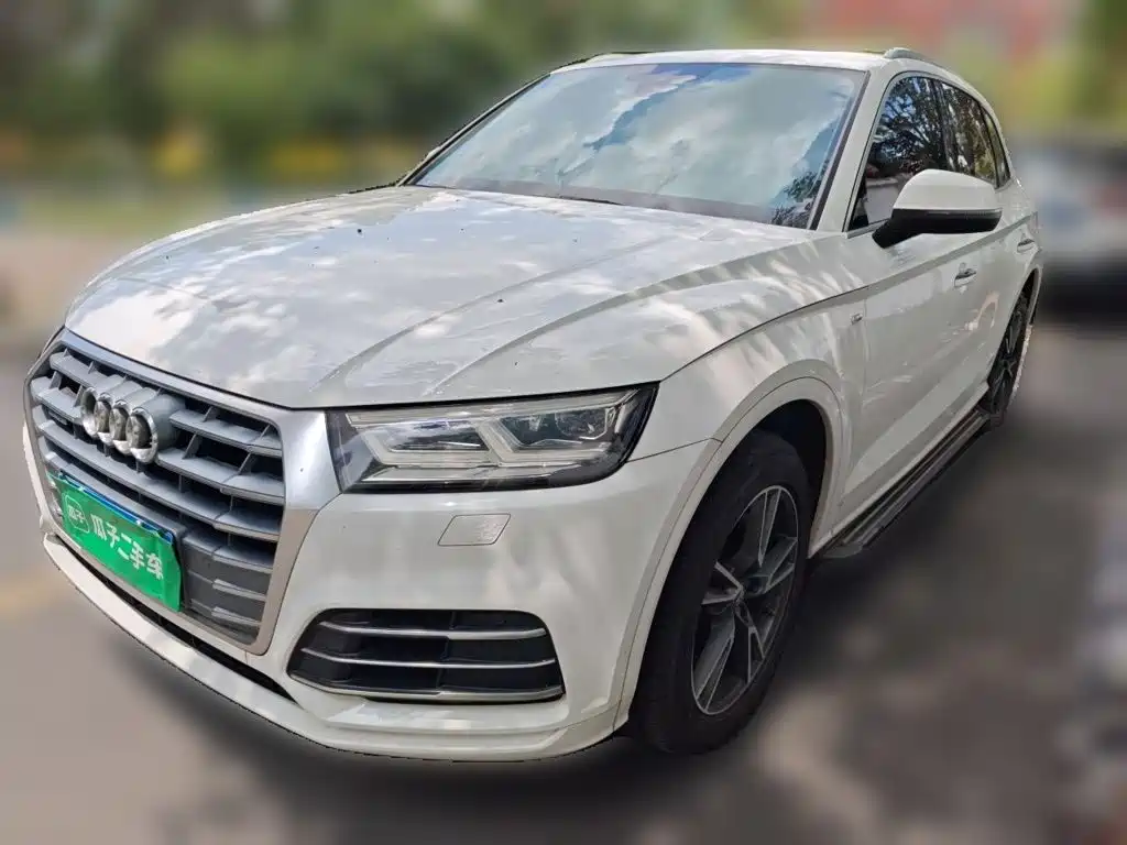 Audi Q5L — миниатюра 2