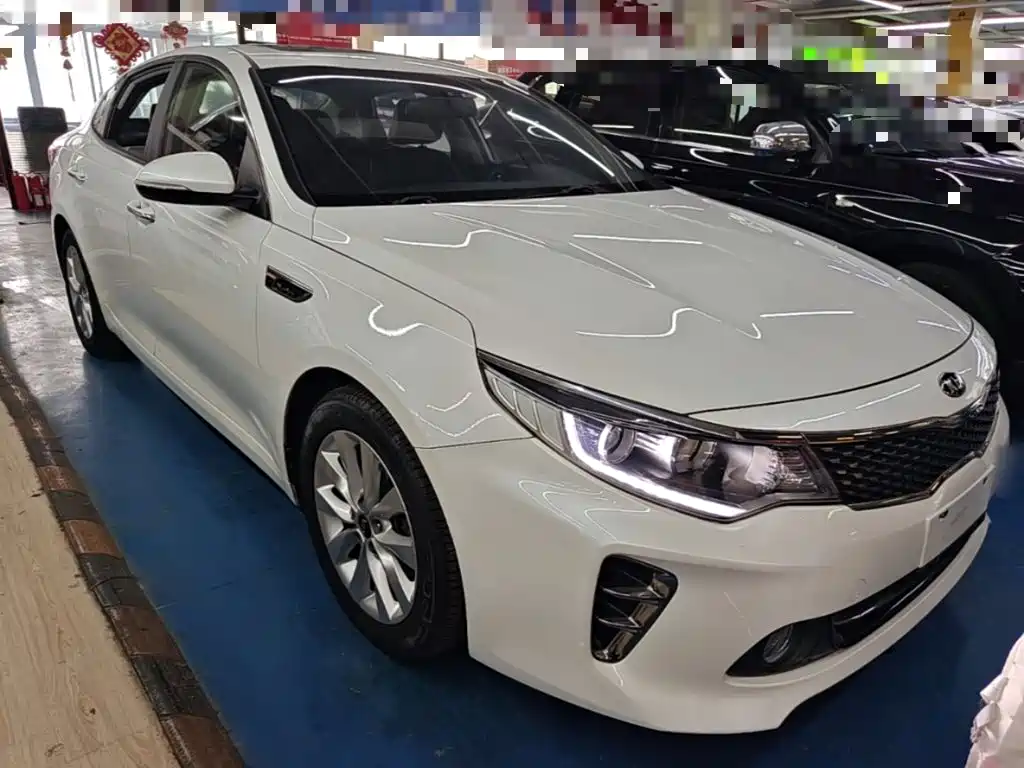 Kia K5 — миниатюра 4