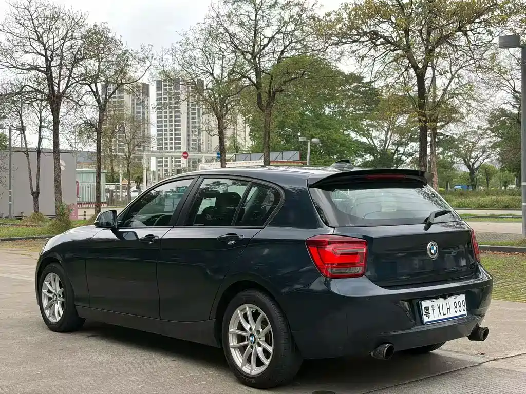 BMW 1 Series (Import) — миниатюра 9