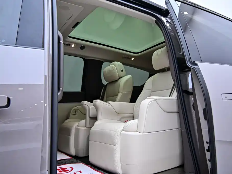 Li Auto Li MEGA — миниатюра 13