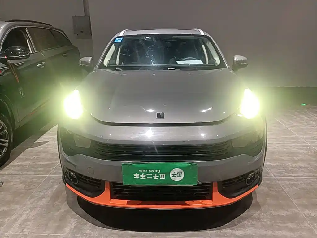 Lynk & Co 02 — миниатюра 3