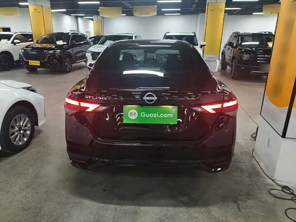 Nissan Sylphy — миниатюра 6