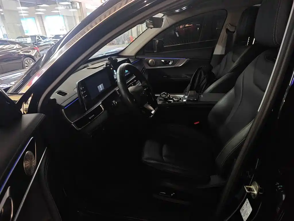 Chery 8 PRO 2025 290T Luxury
