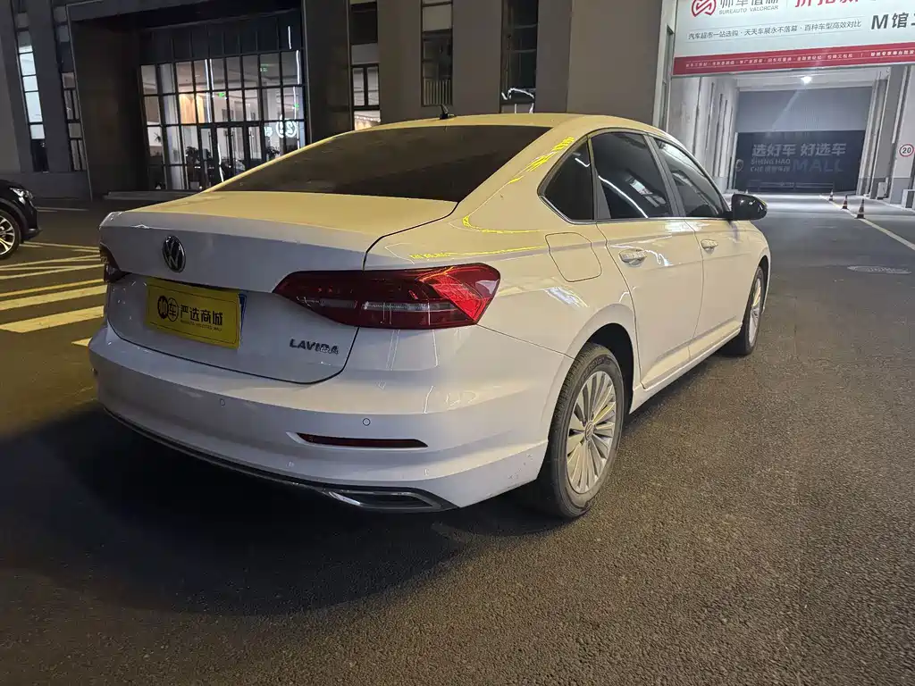 Volkswagen Lavida — миниатюра 6