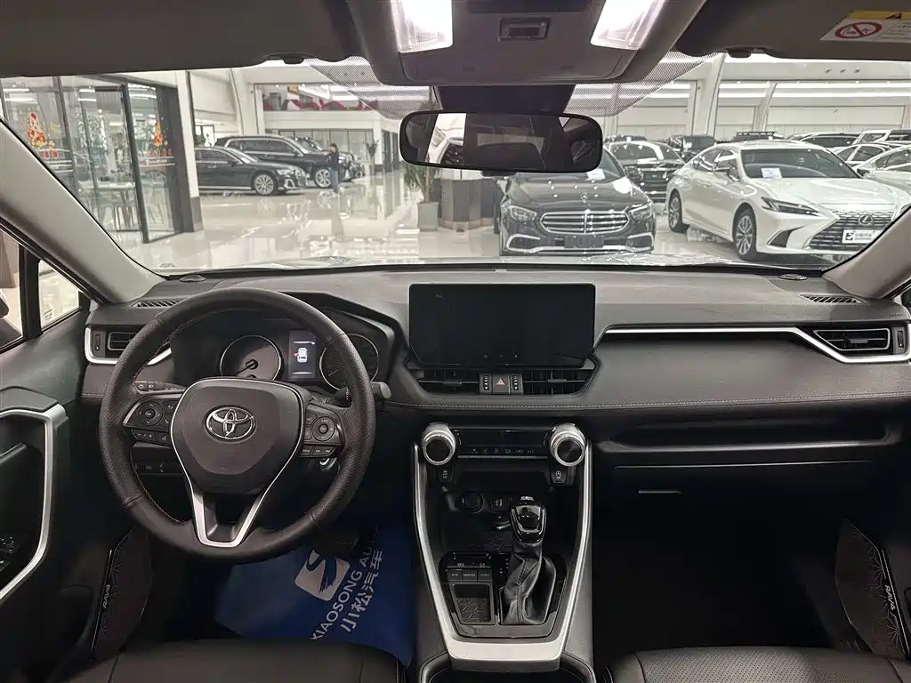 TOYOTA RAV4 RONGFANG