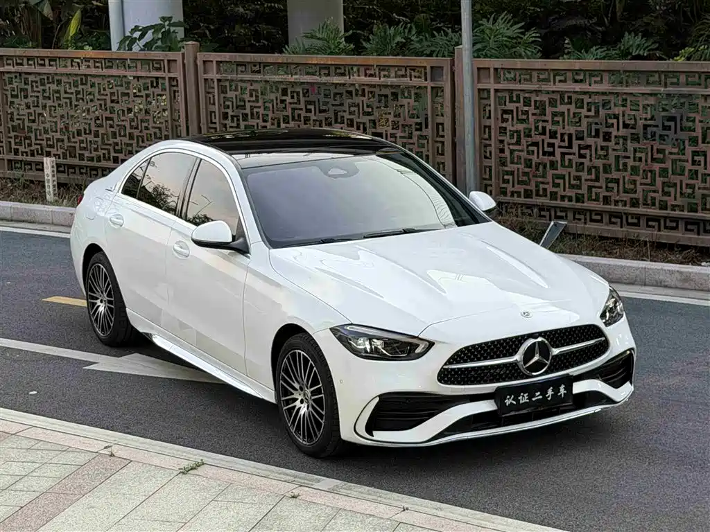Mercedes-Benz C-Class 2022