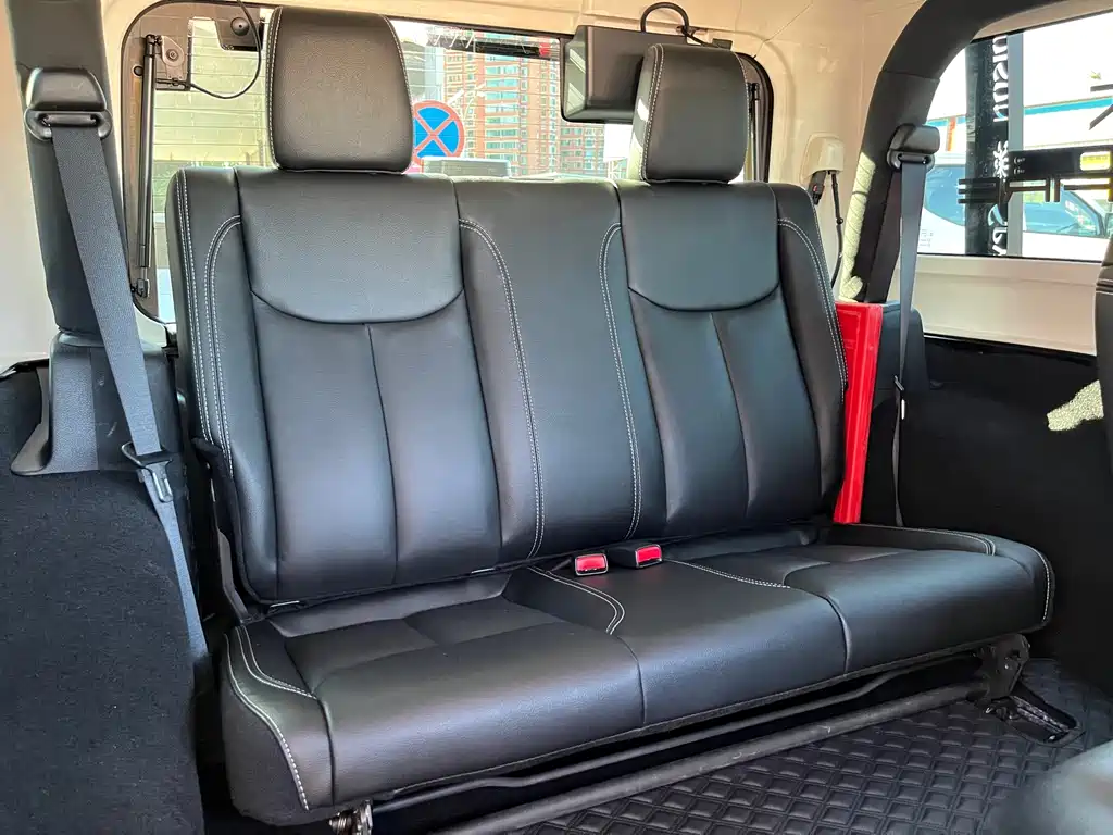 Jeep Wrangler — миниатюра 23