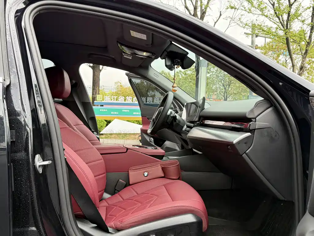 BMW 5 Series 5 2025 530Li Lead M Sport