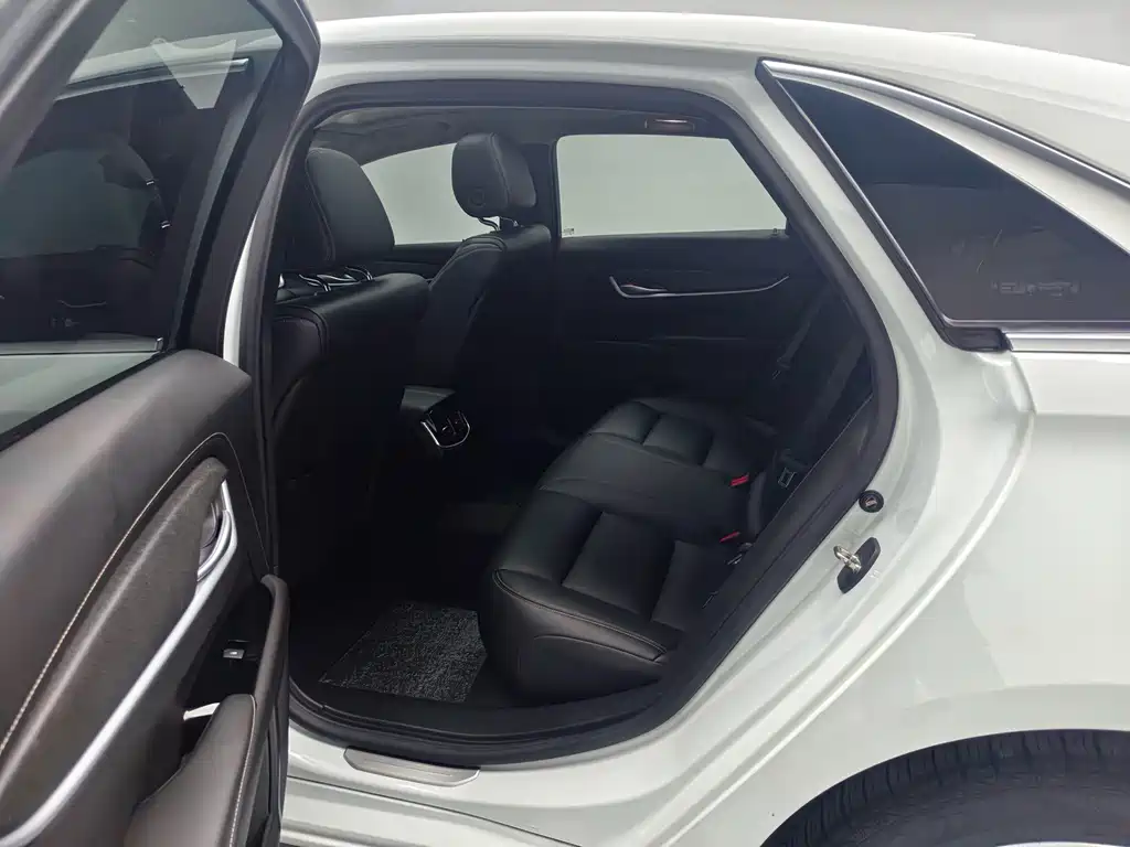 Cadillac XTS — миниатюра 15