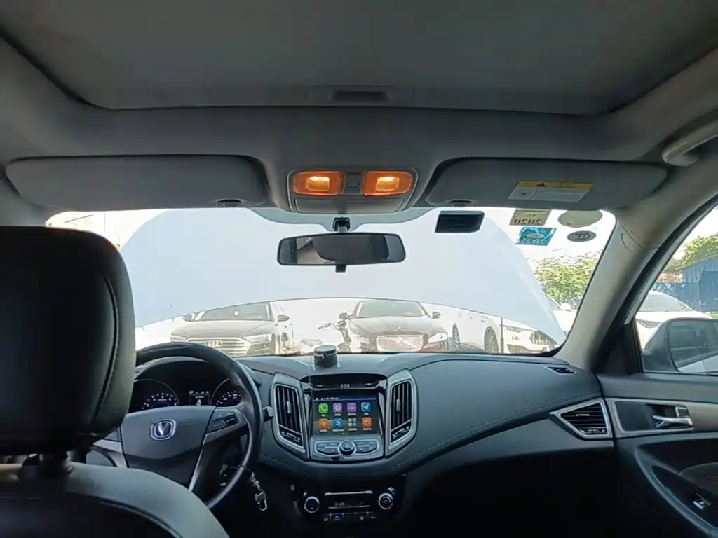 Changan Eado — миниатюра 18