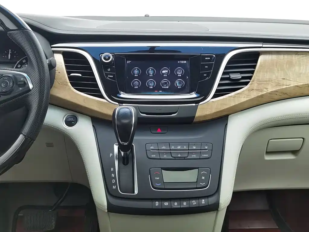 Buick GL8 — миниатюра 12