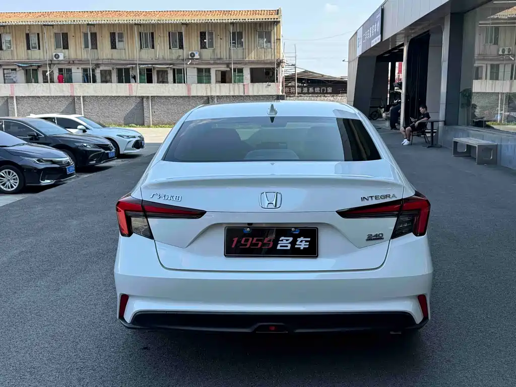 Honda Integra — миниатюра 8