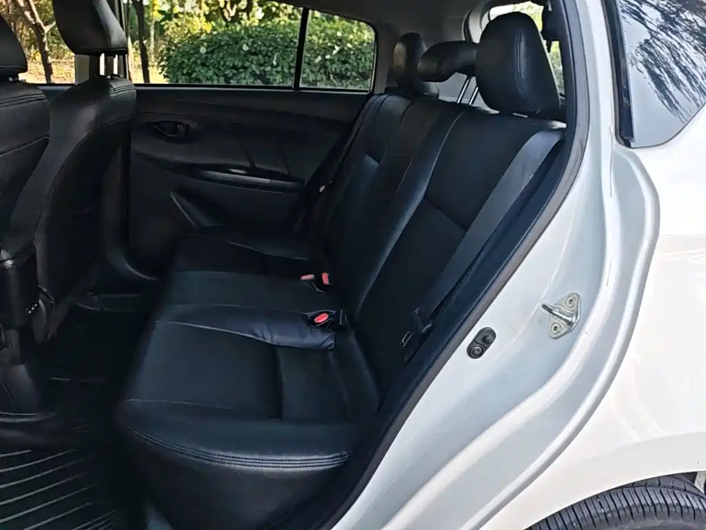Toyota Vios FS — миниатюра 17
