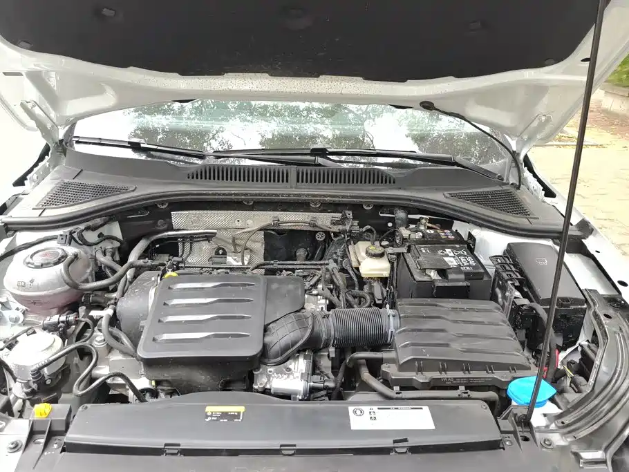 Volkswagen Lavida — миниатюра 10