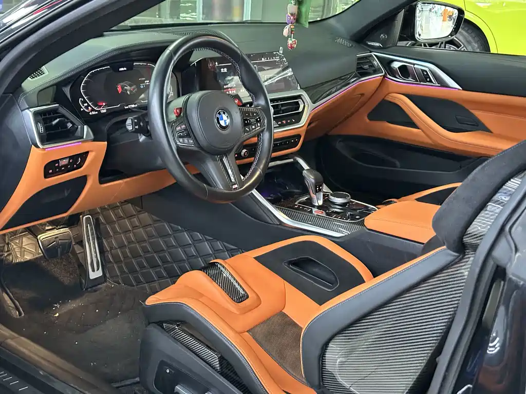 BMW M4 — миниатюра 2
