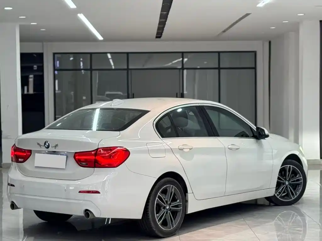BMW 1 Series — миниатюра 9