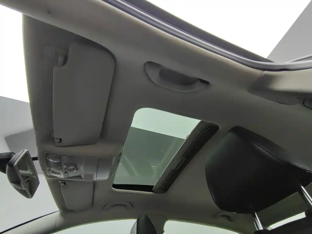 Volkswagen Magotan — миниатюра 14