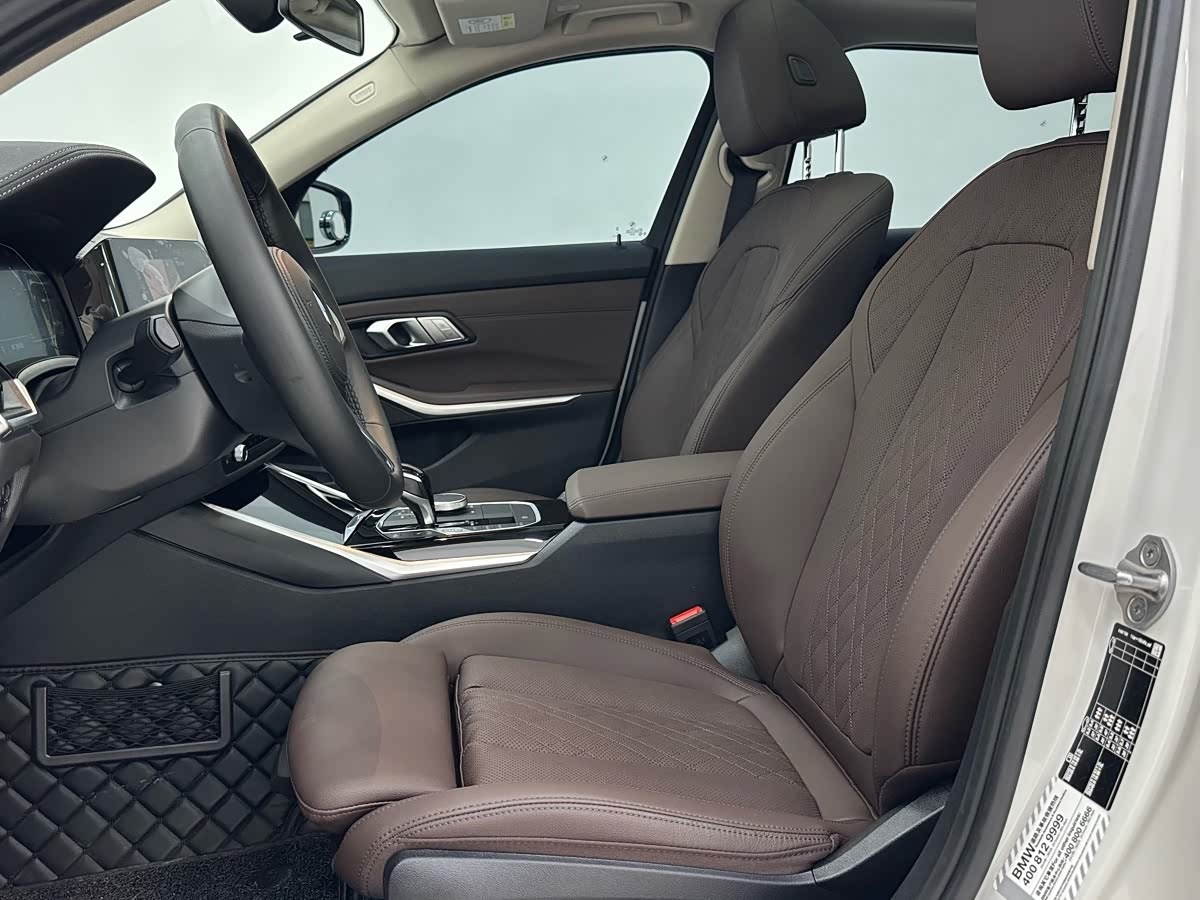BMW 3 Series 2.0 л 2022 г. Белый, пробег 2200 км
