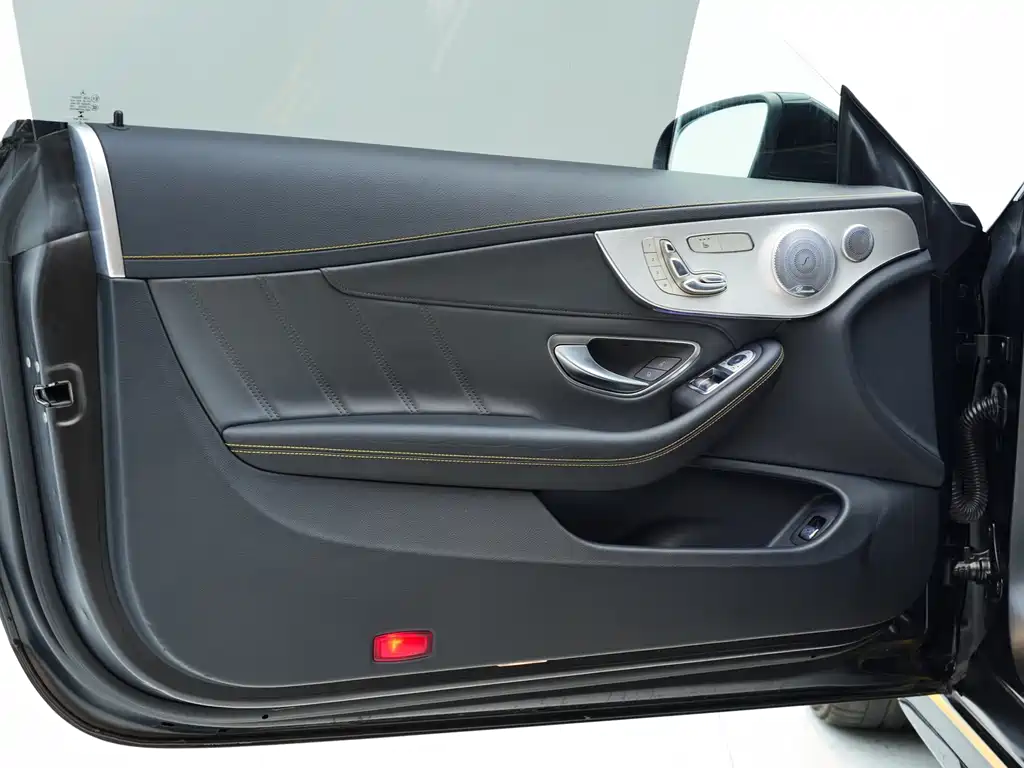Mercedes-Benz C-Class AMG — миниатюра 12