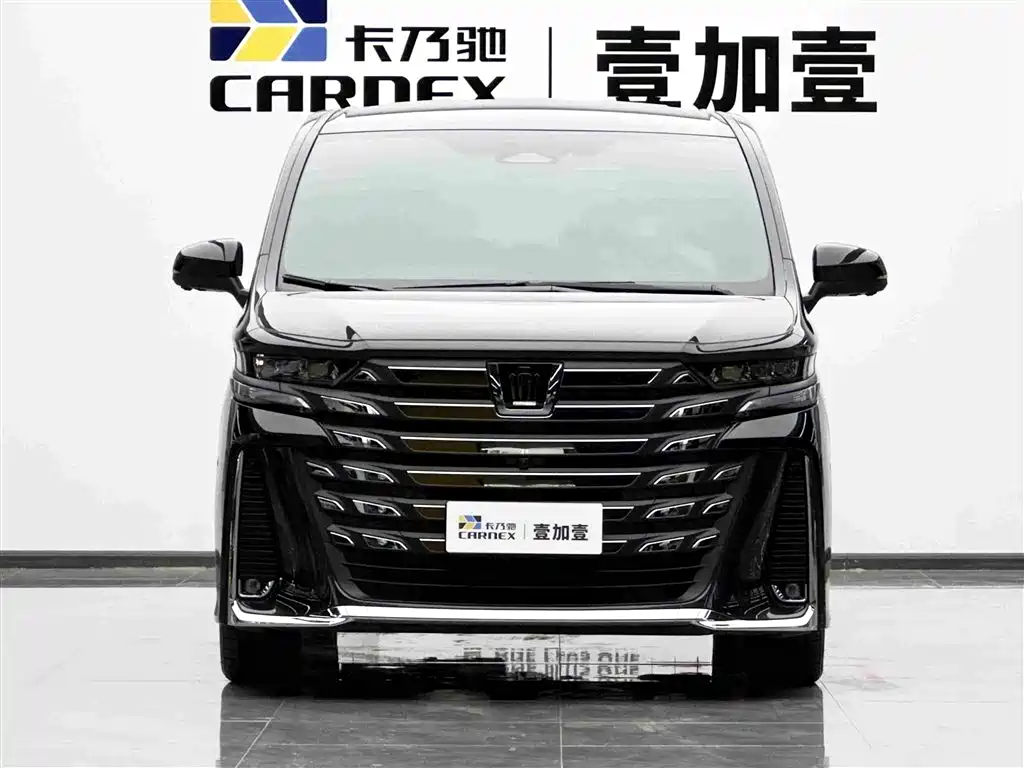 Toyota Vellfire — миниатюра 2