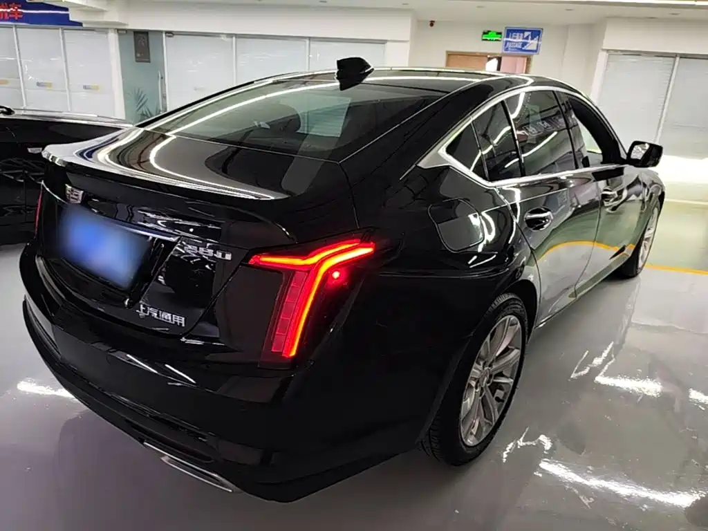 Cadillac CT5 — миниатюра 7
