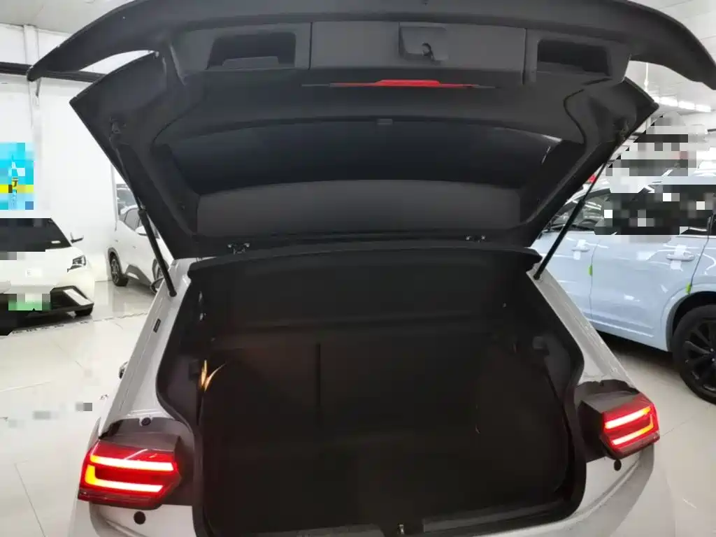 Volkswagen ID.3 — миниатюра 19