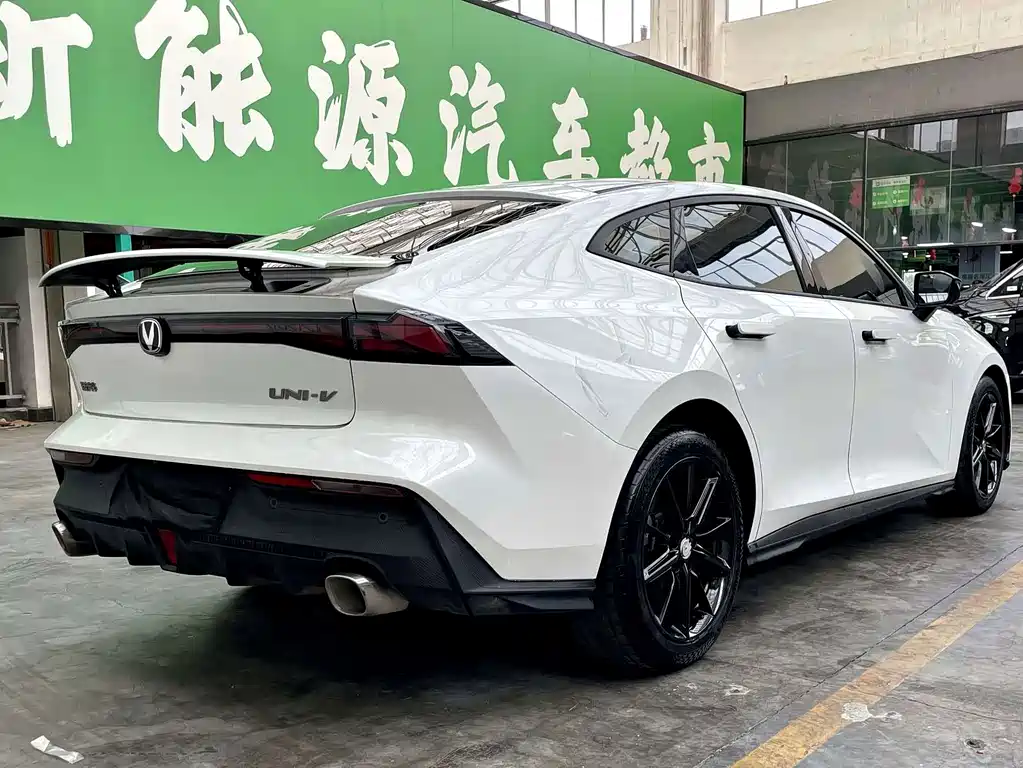 Changan UNI-V — миниатюра 11