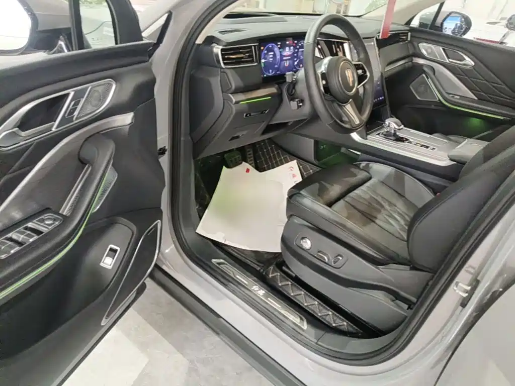 Hongqi Hongqi HS7 PHEV — миниатюра 21