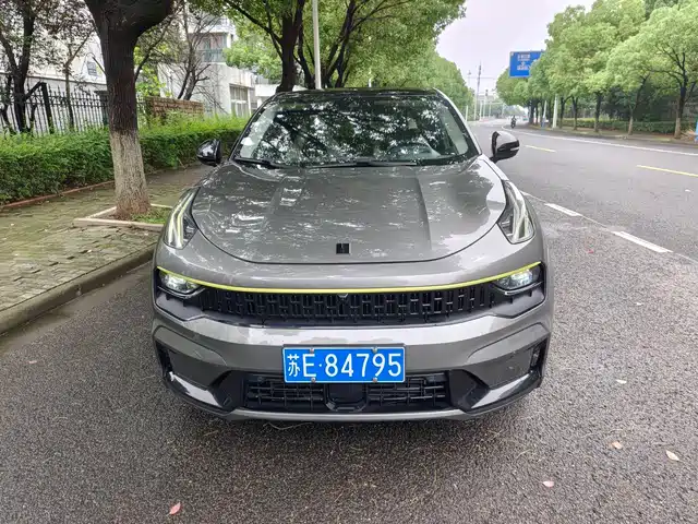 2021 Lynk & Co 05