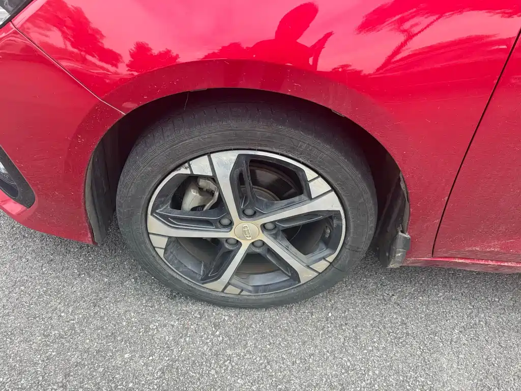 Geely Emgrand L — миниатюра 2