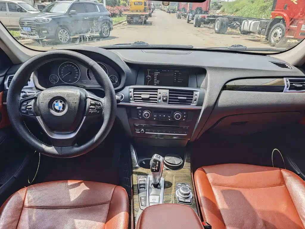 BMW X3 2012 xDrive28i Luxury